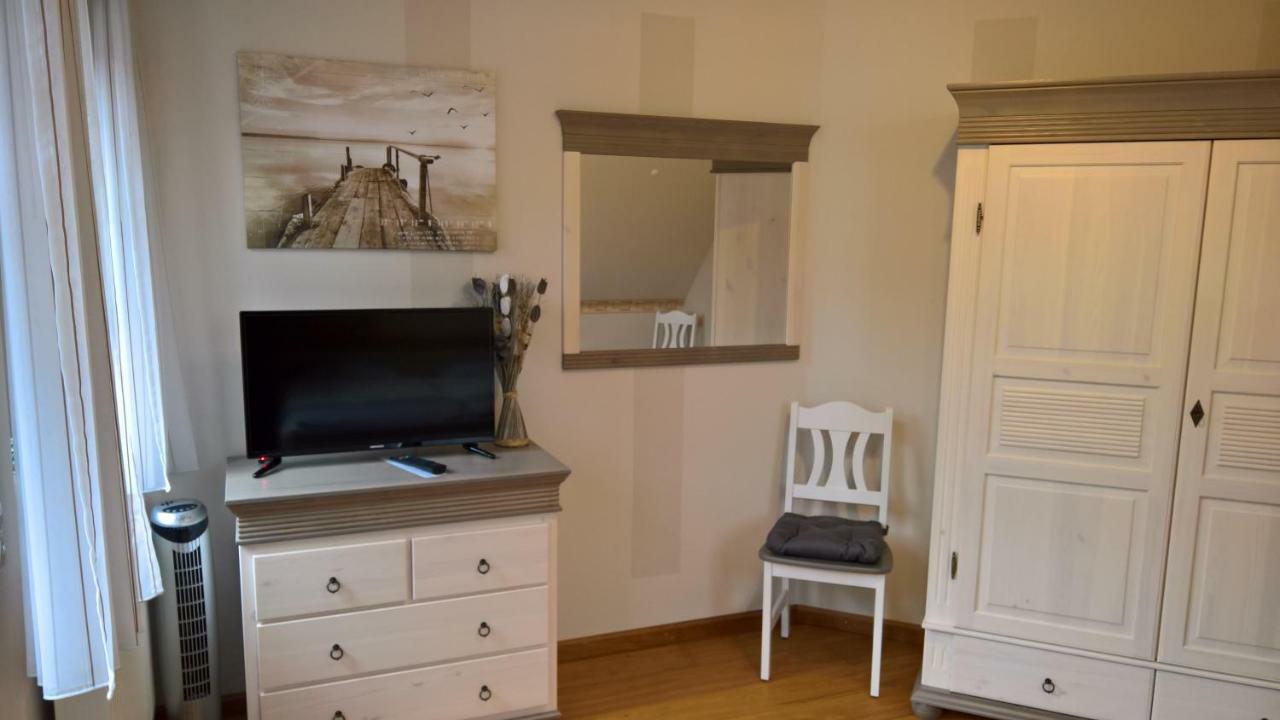 Holzmann Apartment